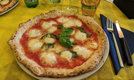 Pizza AM, Milan