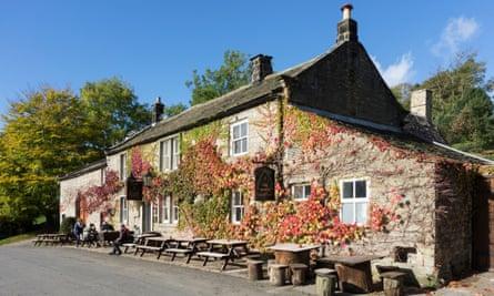 20 great pub walks, chosen by nature writers